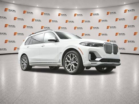 Used 2021 BMW X7 xDrive40i w/ Executive Package AWD/4WD image 54