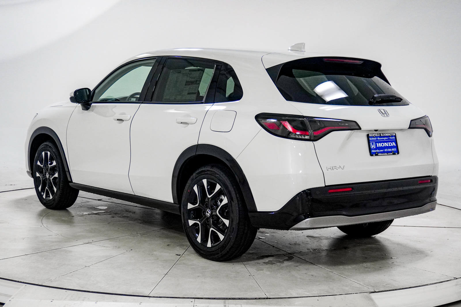 New 2027 Honda HR-V EX-L image 6