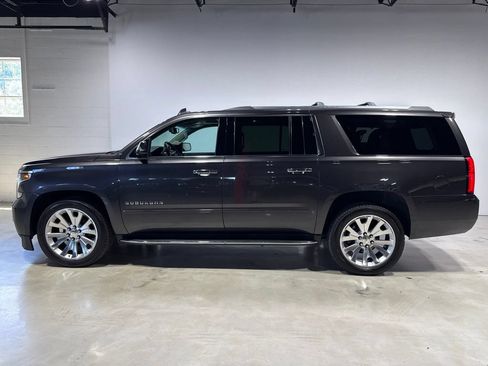 Used 2018 Chevrolet Suburban Premier AWD/4WD image 4