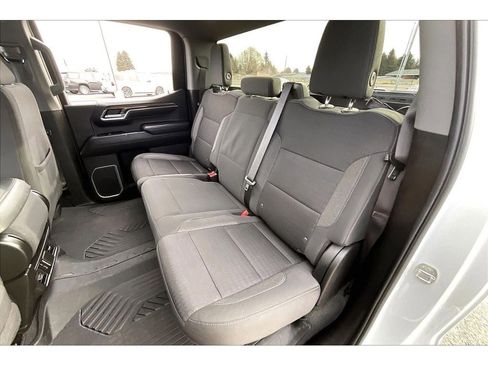 Used 2022 Chevrolet Silverado 1500 LT Trail Boss image 27