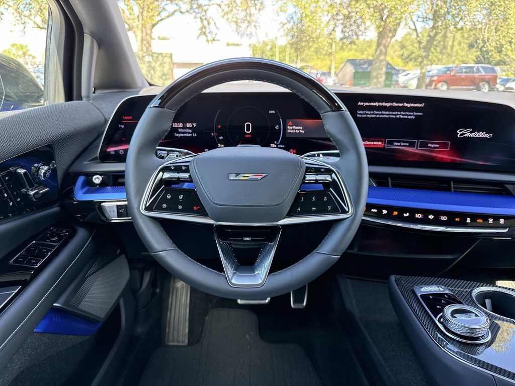 New 2027 Cadillac Optiq V w/ Deep Ocean Design Edition AWD/4WD image 17