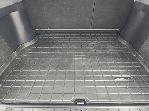 Used 2020 Tesla Model X Long Range image 38