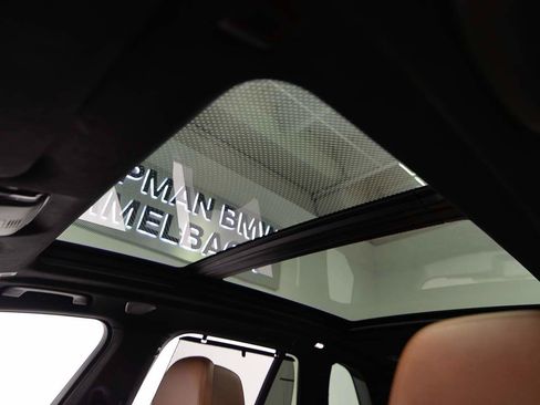 Used 2021 BMW X5 M50i w/ Executive Package image 7