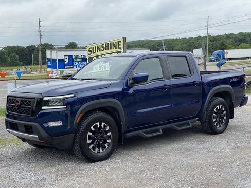 Used 2023 Nissan Frontier Pro-X w/ Pro Convenience Package RWD image 2