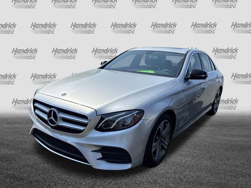 Used 2018 Mercedes-Benz E 300 image 10