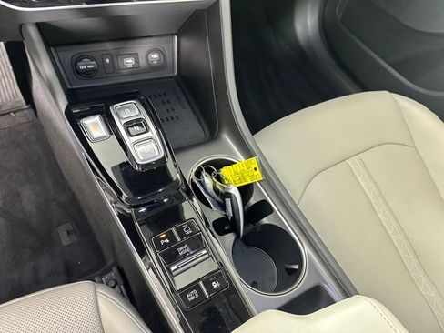 Used 2023 Hyundai Sonata Limited image 20