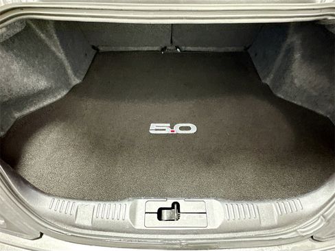 Used 2015 Ford Mustang GT Premium image 25