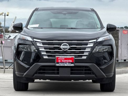Used 2025 Nissan Rogue SV FWD image 5