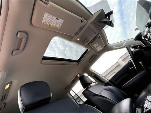 Used 2023 INFINITI QX80 Luxe w/ Cargo Package image 17