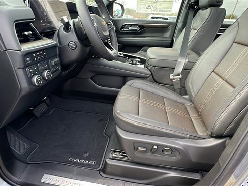 New 2026 Chevrolet Tahoe High Country w/ LPO, Illumination Package image 13