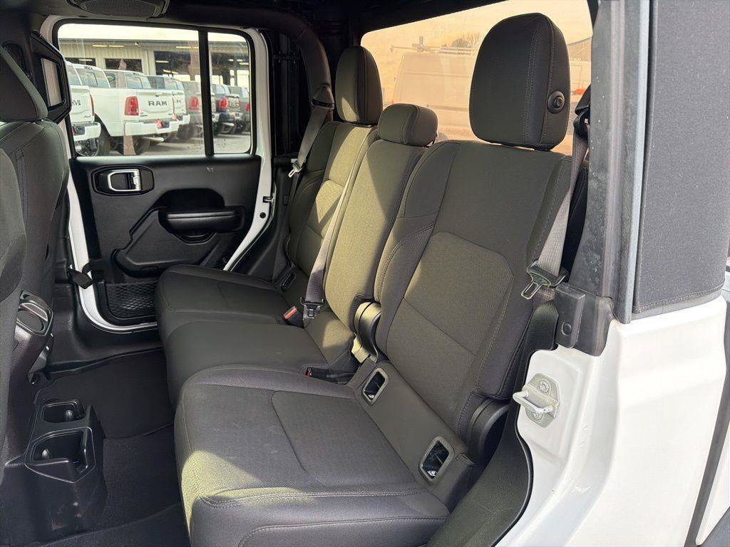 Used 2020 Jeep Gladiator Sport w/ Quick Order Package 24S AWD/4WD image 19
