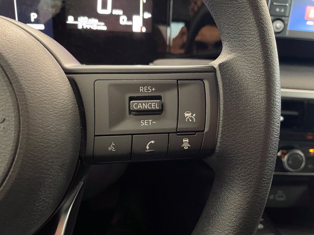 Certified 2025 Nissan Kicks S AWD/4WD image 14