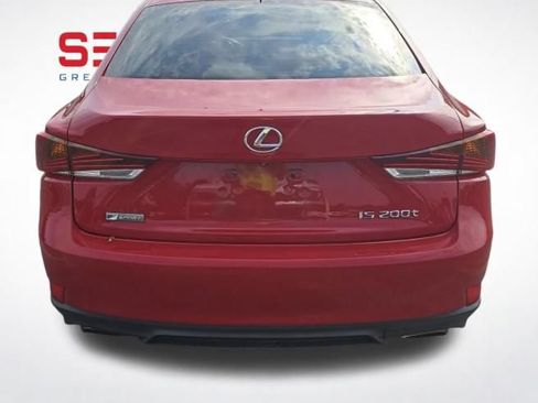 Used 2017 Lexus IS 200t F Sport w/ F Sport Package RWD image 8