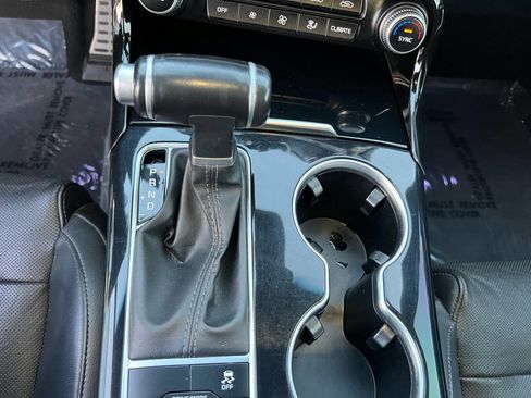 Used 2020 Kia Stinger GT-Line image 20