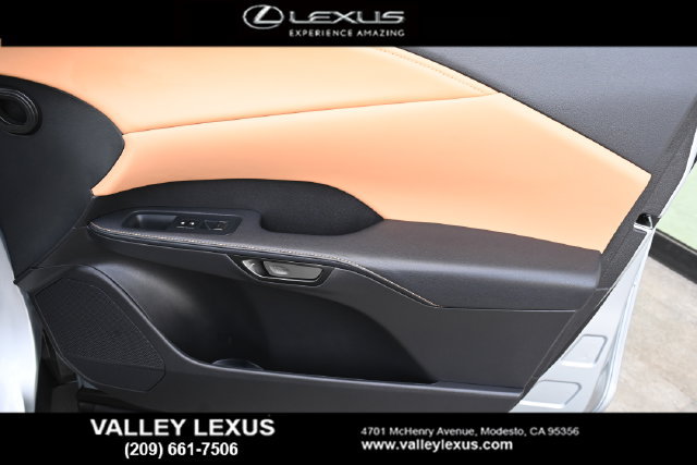 Used 2026 Lexus RX 350 Premium Plus w/ Convenience Package AWD/4WD image 21