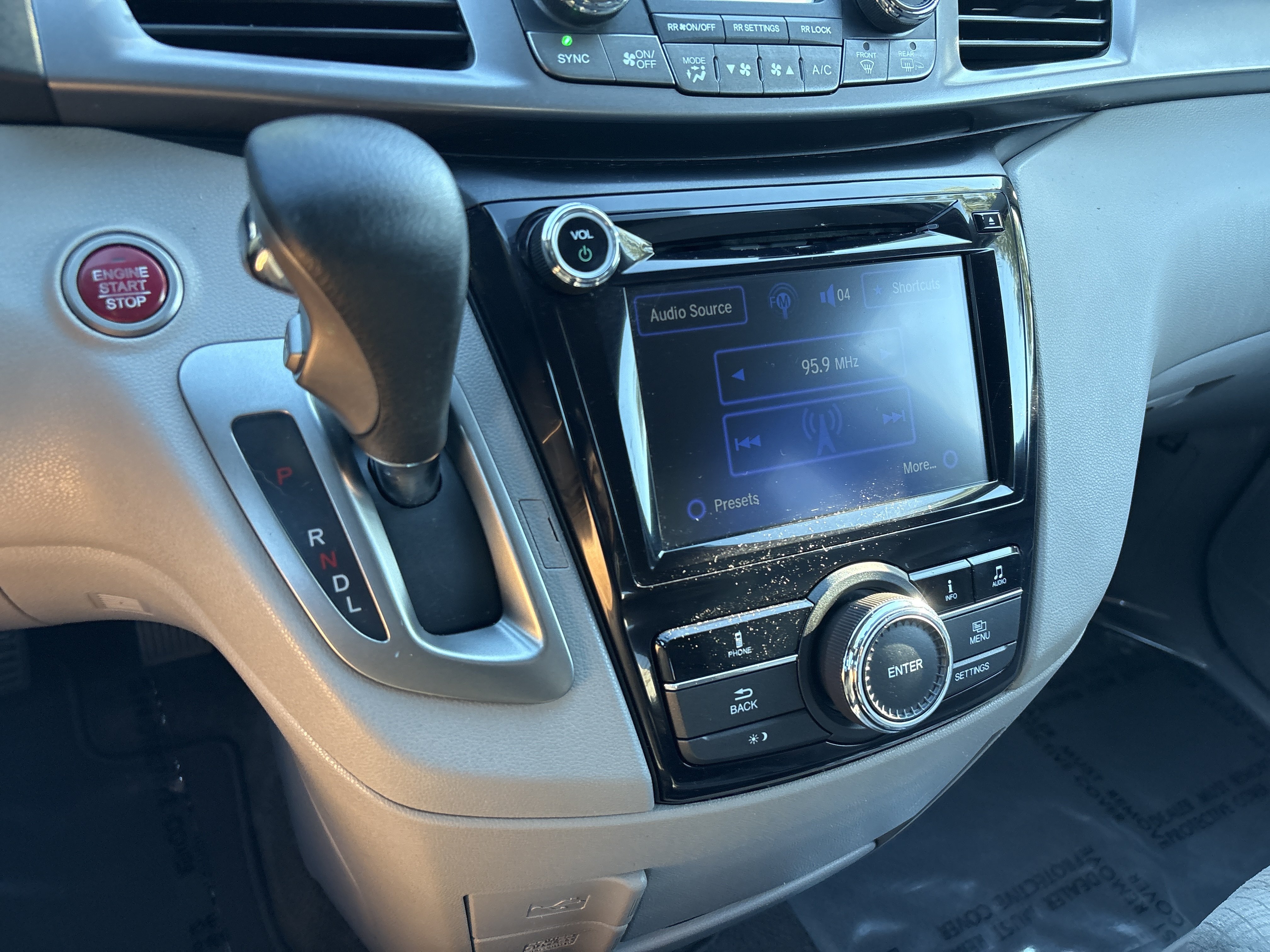 Used 2014 Honda Odyssey EX image 28