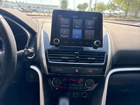 Used 2024 Mitsubishi Eclipse Cross SE AWD/4WD image 18