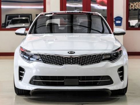 Used 2016 Kia Optima SX image 10