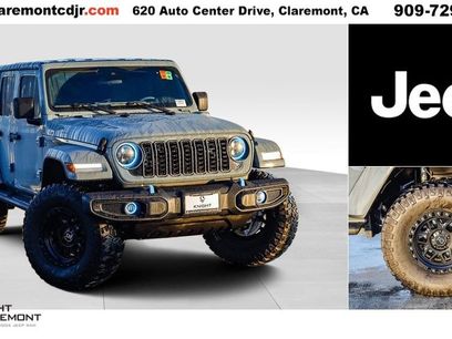 Used 2024 Jeep Wrangler Unlimited w/ Convenience Group