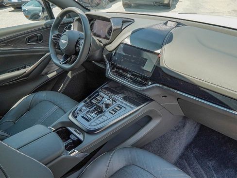 New 2025 Aston Martin DBX 707 image 38