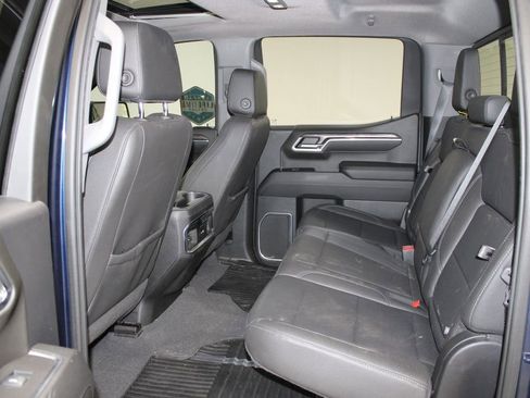 Used 2023 Chevrolet Silverado 1500 LTZ w/ LTZ Premium Package image 27