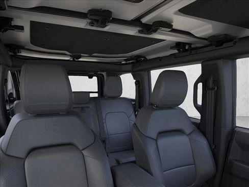 New 2026 Ford Bronco Badlands AWD/4WD image 12