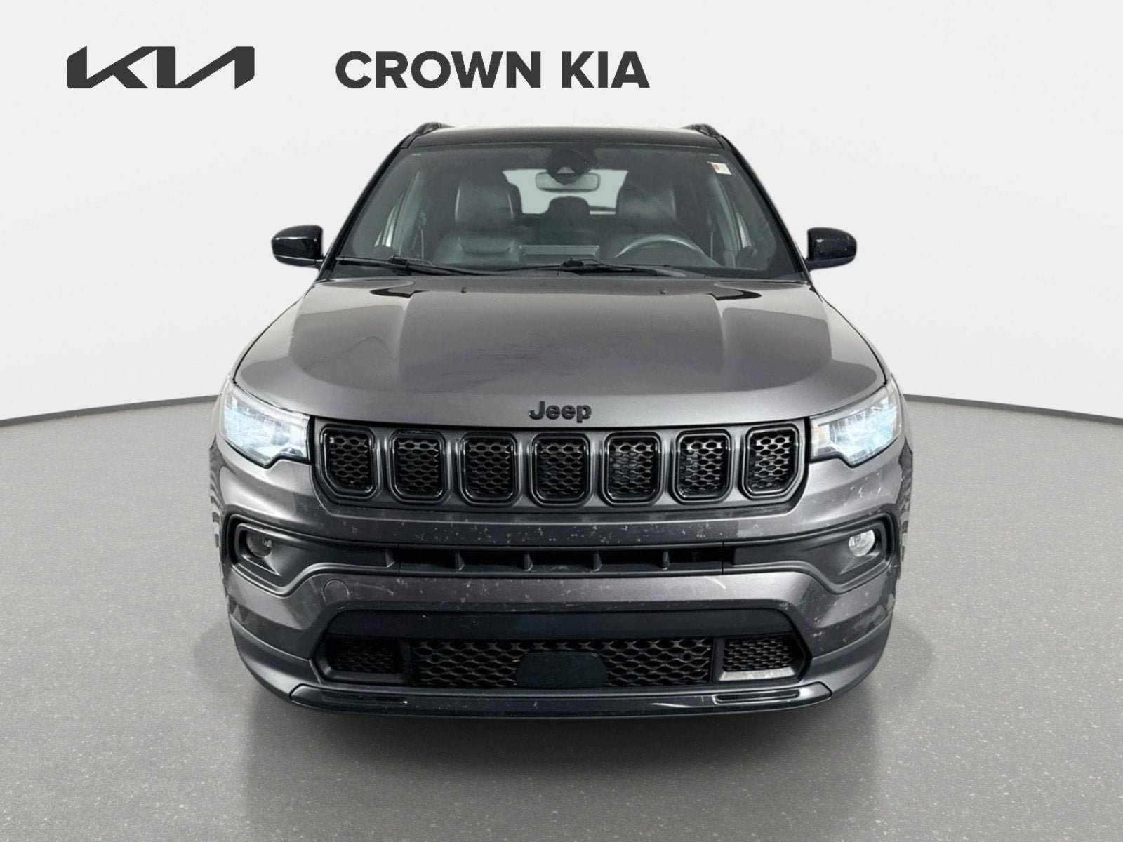 Used 2023 Jeep Compass Latitude AWD/4WD image 2