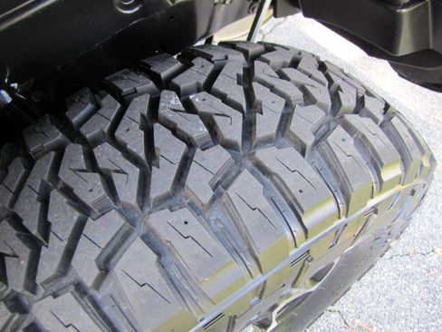 Used 2022 Jeep Wrangler Unlimited Rubicon 4xe w/ Cold Weather Group image 33