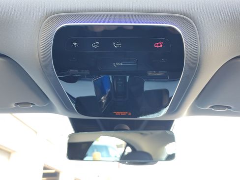 Used 2025 Mercedes-Benz E 350 Sedan image 43