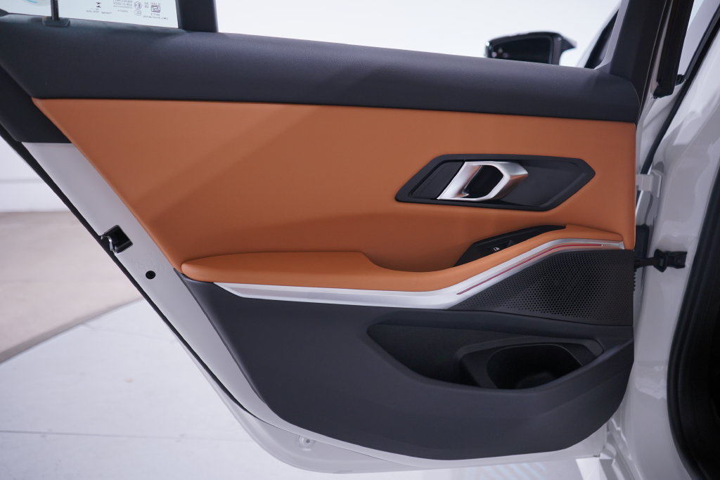 New 2026 BMW M340i w/ Shadowloine Package RWD image 20