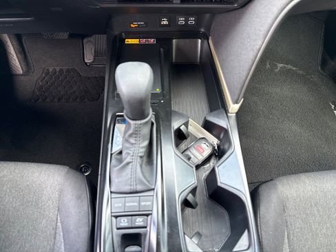 Used 2026 Toyota Camry LE image 20