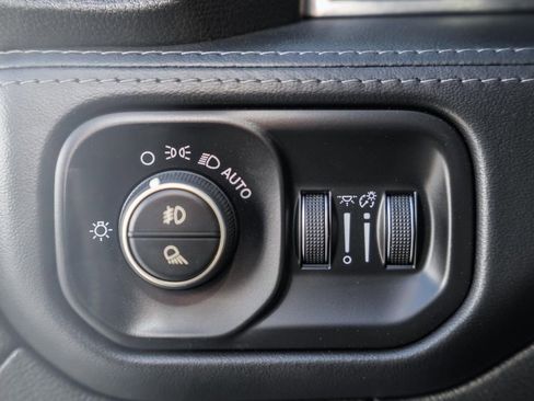 Used 2021 RAM 1500 Limited w/ Night Edition image 58