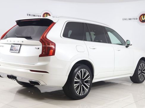 Used 2020 Volvo XC90 T6 Momentum AWD/4WD image 3