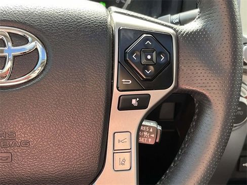 Used 2021 Toyota 4Runner Limited image 18