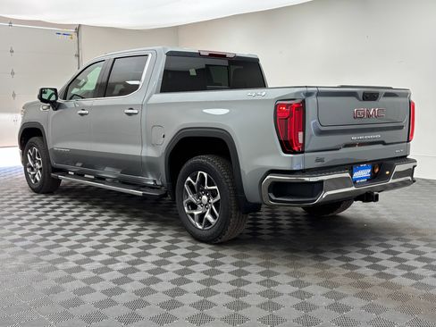 New 2026 GMC Sierra 1500 SLT w/ SLT Premium Package AWD/4WD image 12