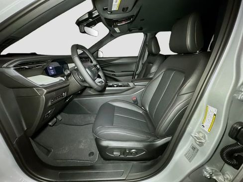 New 2026 Jeep Cherokee Limited image 14