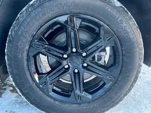 Used 2025 Chevrolet Blazer LT w/ Driver Confidence Package image 14