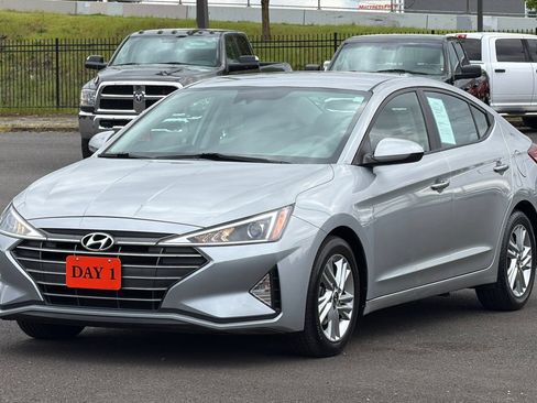Used 2020 Hyundai Elantra SEL w/ Cargo Package (C1) FWD image 10