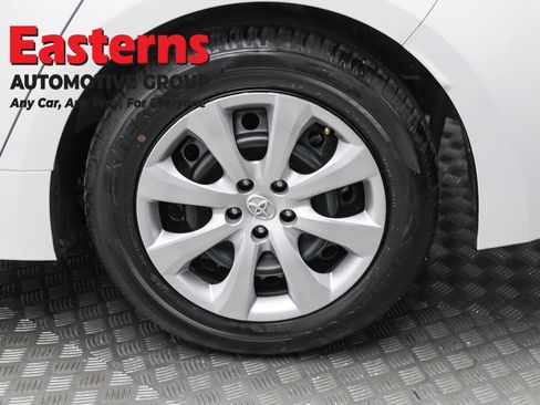 Used 2024 Toyota Corolla LE image 8