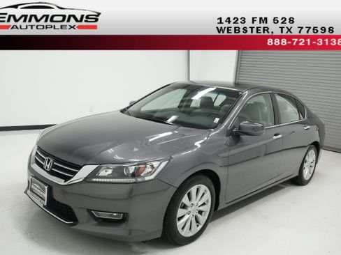 Used 2013 Honda Accord EX image 1