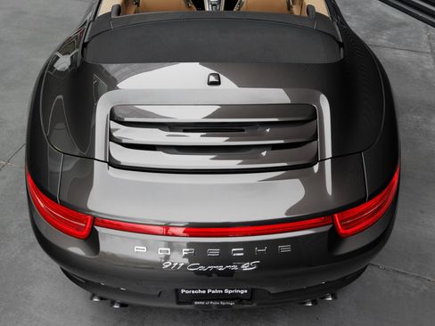 Certified 2013 Porsche 911 Carrera 4S image 29