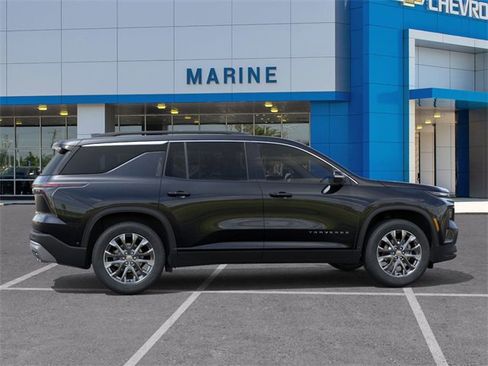 New 2026 Chevrolet Traverse LT w/ Sun and Wheel Package image 5