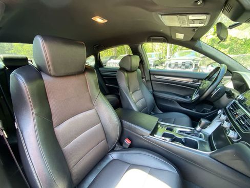 Used 2020 Honda Accord Sport image 37