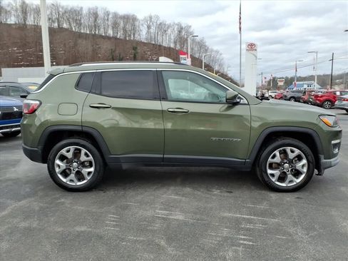 Used 2020 Jeep Compass Limited image 3