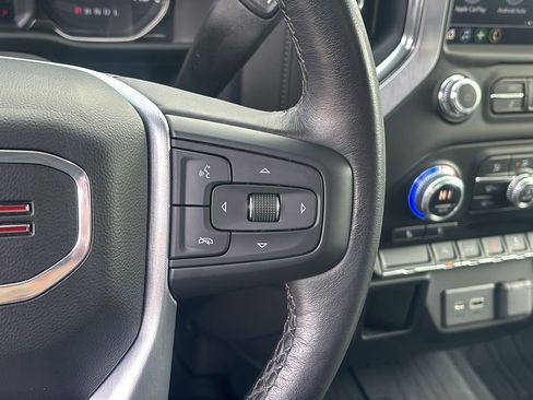 Used 2022 GMC Sierra 1500 Elevation w/ LPO, Elevation Black Package image 18