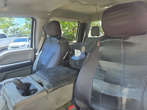 Used 2018 Ford F150 XLT w/ Equipment Group 301A Mid AWD/4WD image 16