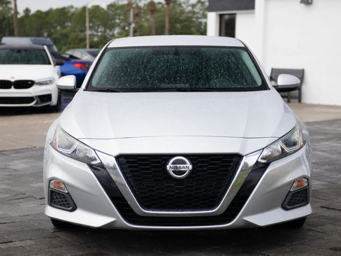 Used 2020 Nissan Maxima 3.5 S w/ Floor Mat Group FWD image 3
