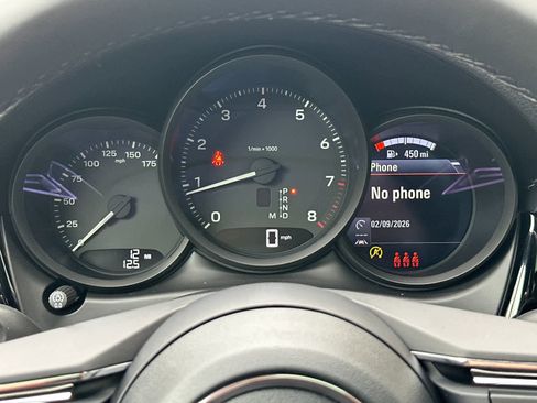 New 2026 Porsche Macan AWD/4WD image 28