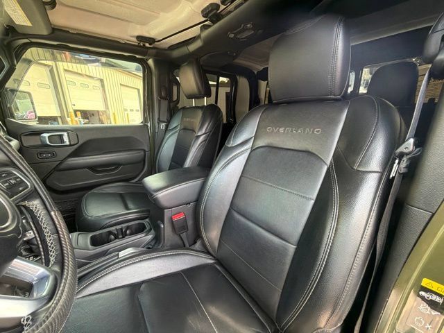 Used 2022 Jeep Gladiator Overland w/ Popular Equipment Package AWD/4WD image 22