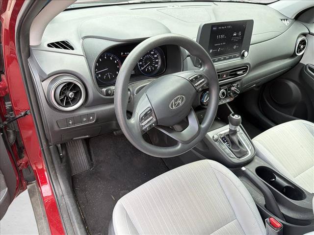 Used 2023 Hyundai Kona SEL FWD image 13